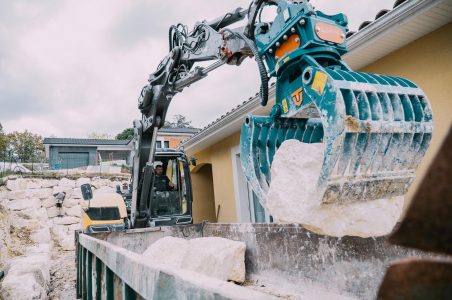 Edgard Travaux Publics : Enrochement à Carignan : solidité et esthétisme