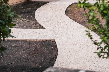Edgard Travaux Publics : Aménagement extérieur en béton désactivé